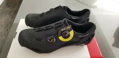 shoe size 42.5