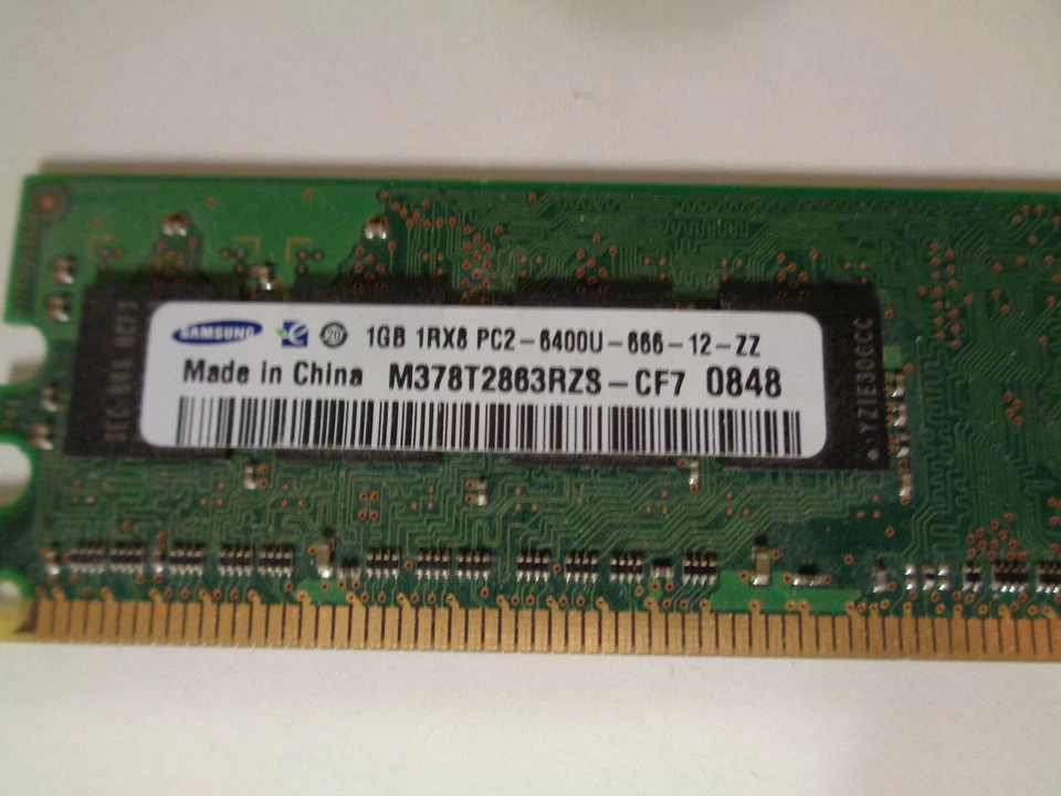 3 Sticks of 1GB DDR2 PC2-6400 RAM - Image 4 of 4