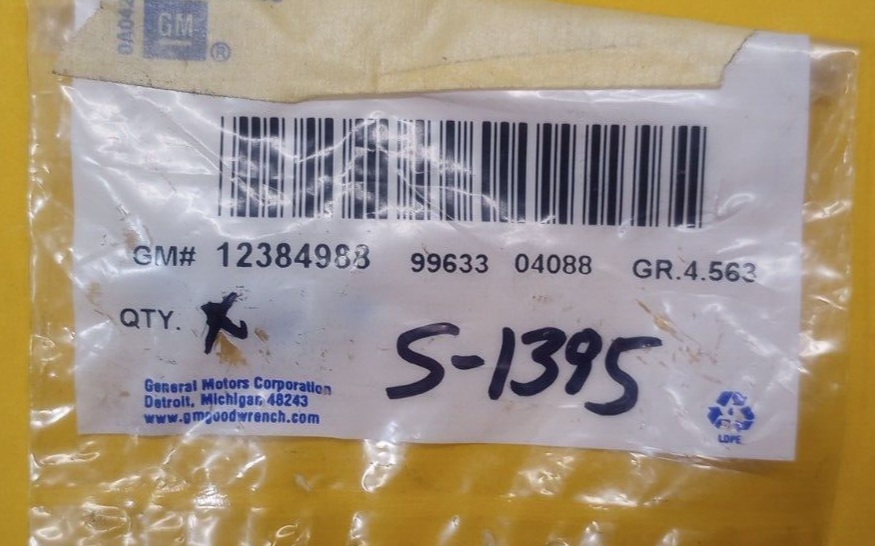 GM NOS OEM Screw Qty 3 12384988 S-1395 | eBay