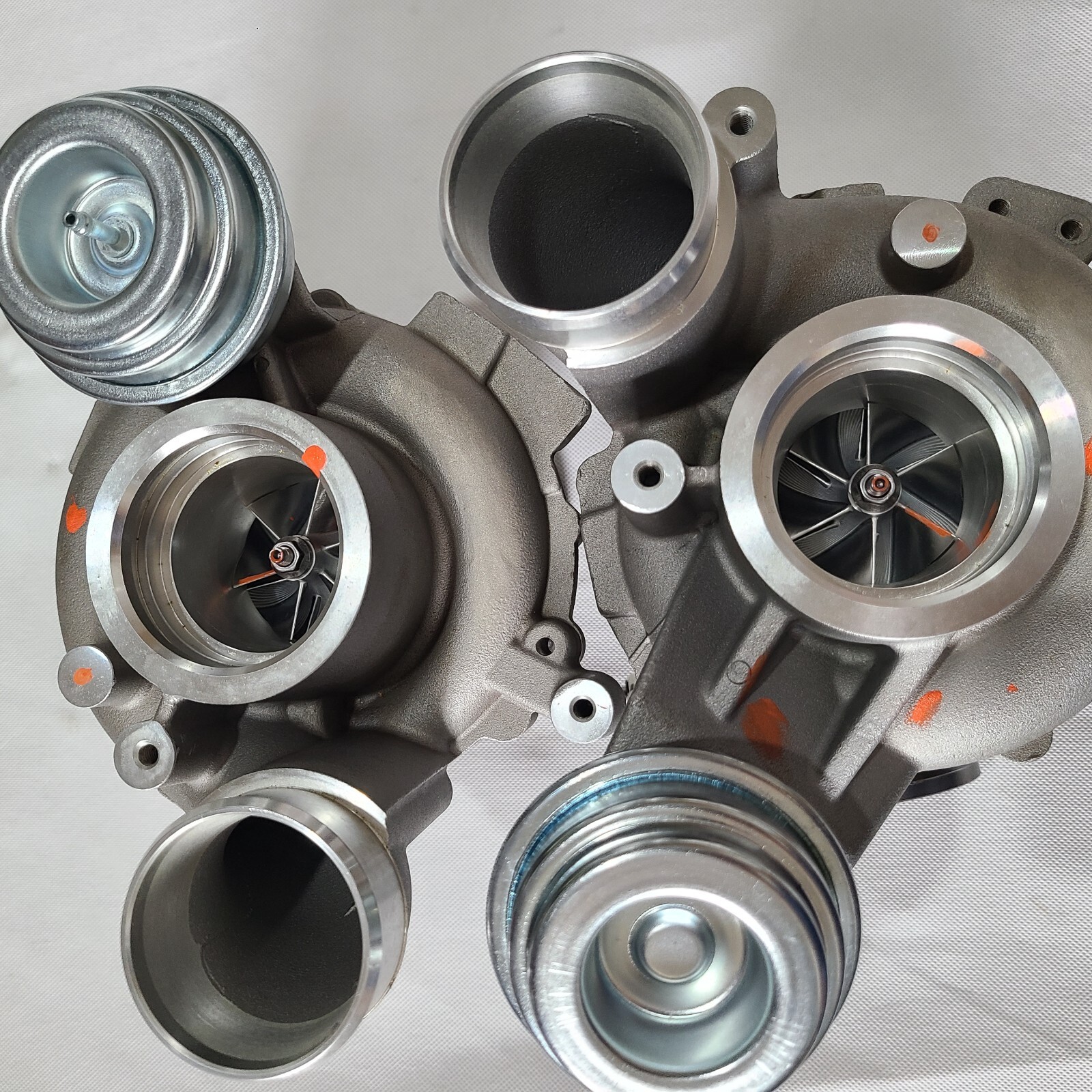 1 Pair BMW M5 M6 S63 B44 F06 F10 F12 F13 F18 4.4L Turbo MGT2260DSL ...