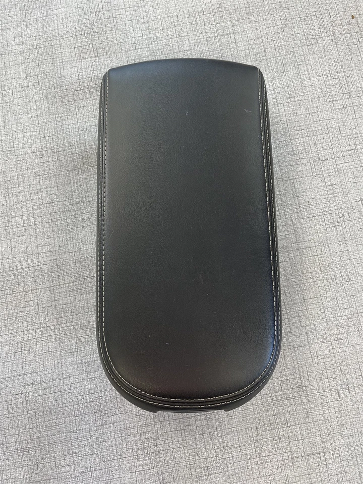 2008 2009 Ford Taurus Mercury Sable Center Console Black Leather Armrest Lid OEM - Image 2 of 4