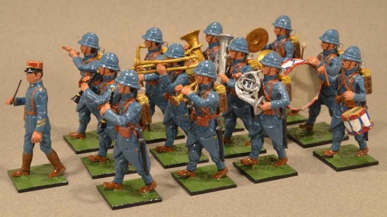 201B French Infantry Band with Field Uniform, 1915 - Alymer Glossy Miniatures