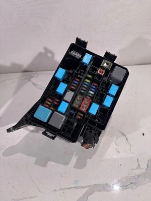 LEXUS NX Z1 Sicherungskasten Modul 2,49 Benzin / Strom 145kw 2020 34738848
