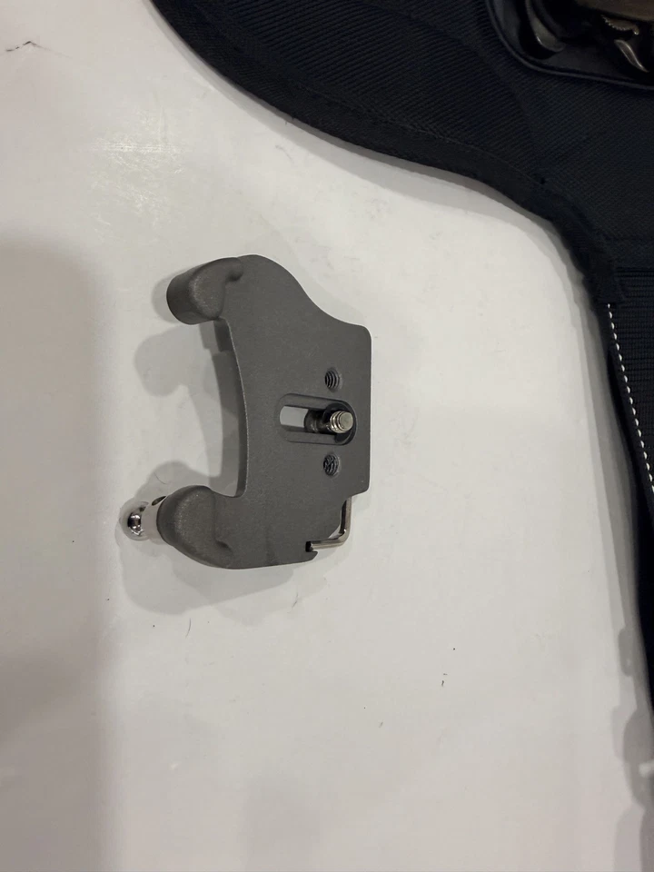 Funda para cámara Spider SpiderPro sistema de cámara DSLR individual más montaje adicional  Foto 2 de 4