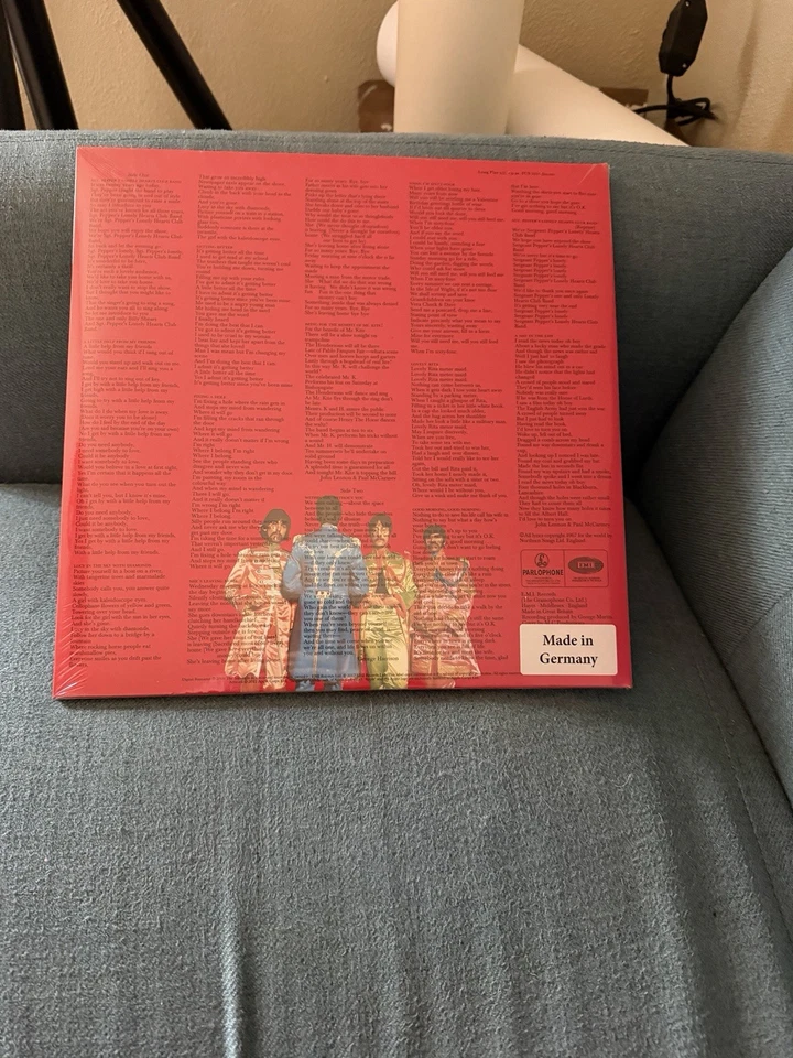 The Beatles Sgt Peppers 180 Gram • Remastered Vinyl LP Record  • NEW SEALED - Image 2 of 2
