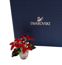New In Box SWAROVSKI Christmas 3 Flower Crystal Poinsettia Figurine #5291023