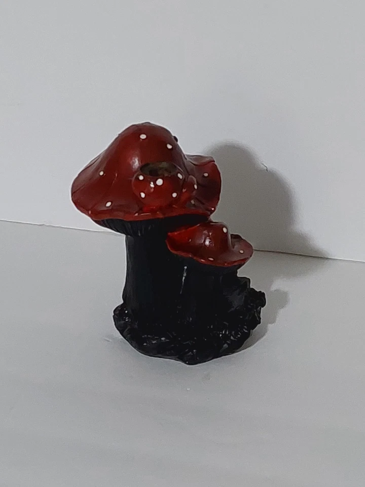 Quemador de incienso Cottagecore Boho Fairy rojo hongo poliresina cono de reflujo 5,5" Foto 2 de 4