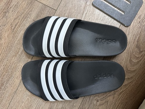 Sandalia de ducha Adidas Adilette talla 9 mujer 8 hombre toboganes - Imagen 3 de 6