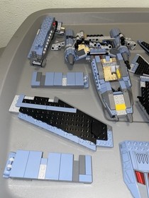 LEGO Brown Bear Minifigure From Set 4438 4440 Animal City