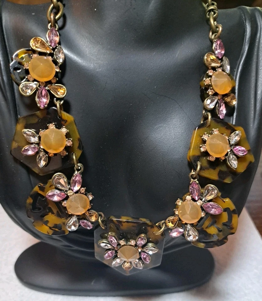 Vtg Bella Jack Pink Amber Rhinestone Tortoise Shell Gold Tone Statement Necklace - Image 2 of 4