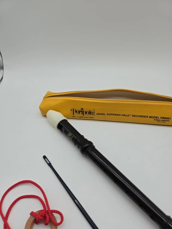 Peripole Angel Soprano Halo  Flute / Recorder Model PB6001 With Case - Used - Image 4 of 4