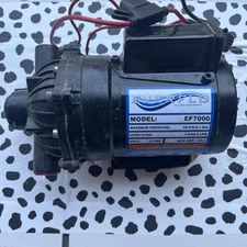 EVERFLO EF7000 12 Volt 7.0 GPM Diaphragm Water Pump 60psi Sprayer - Used