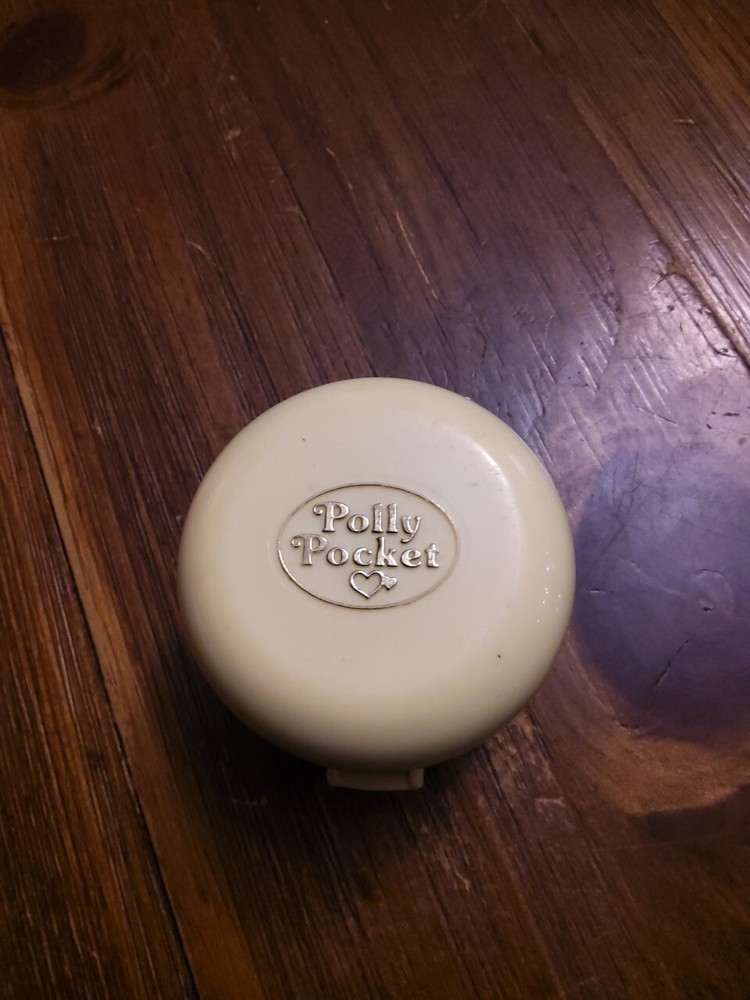 Vintage Polly Pocket Bluebird 1991 50's Diner Ring Case Compact ONLY