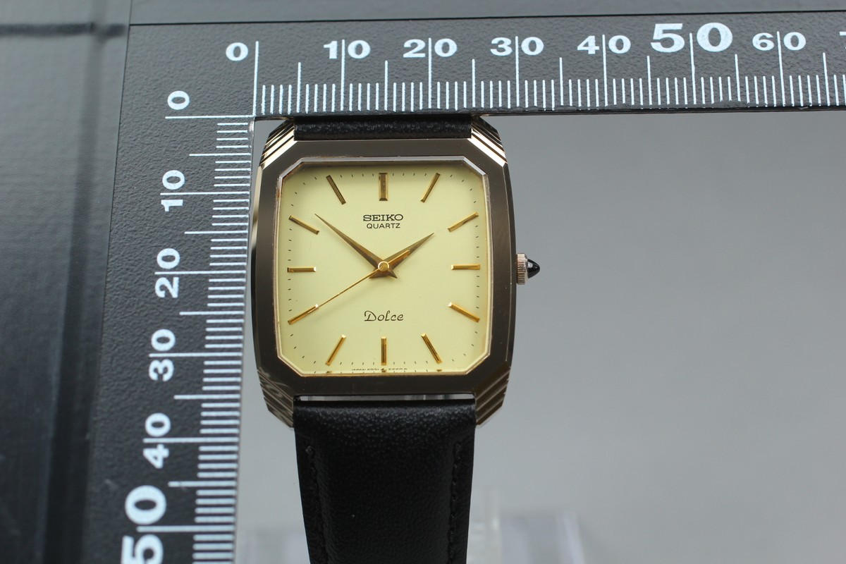Vintage 1981 N MINT Seiko Dolce 5931-5430 Gold Square Quartz Mens