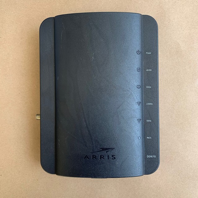 ARRIS Dg1670a Touchstone Data Modem Router Gateway WiFi N600 for sale