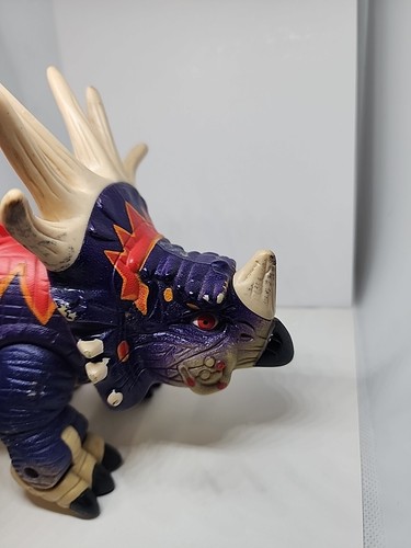 2005 Fisher Price Imaginext Spear the Styracosaurus Dinosaur Figure Toy RETIRED - Picture 5 of 5