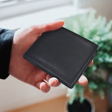 Leatherboss Classic Leather RFID Wallet - Coin Pocket and Card Holder- Gift Bag