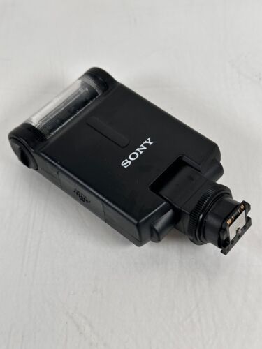 Genuine Sony HVL-F20M External Flash for Sony Alpha DSLR Cameras - Picture 4 of 6