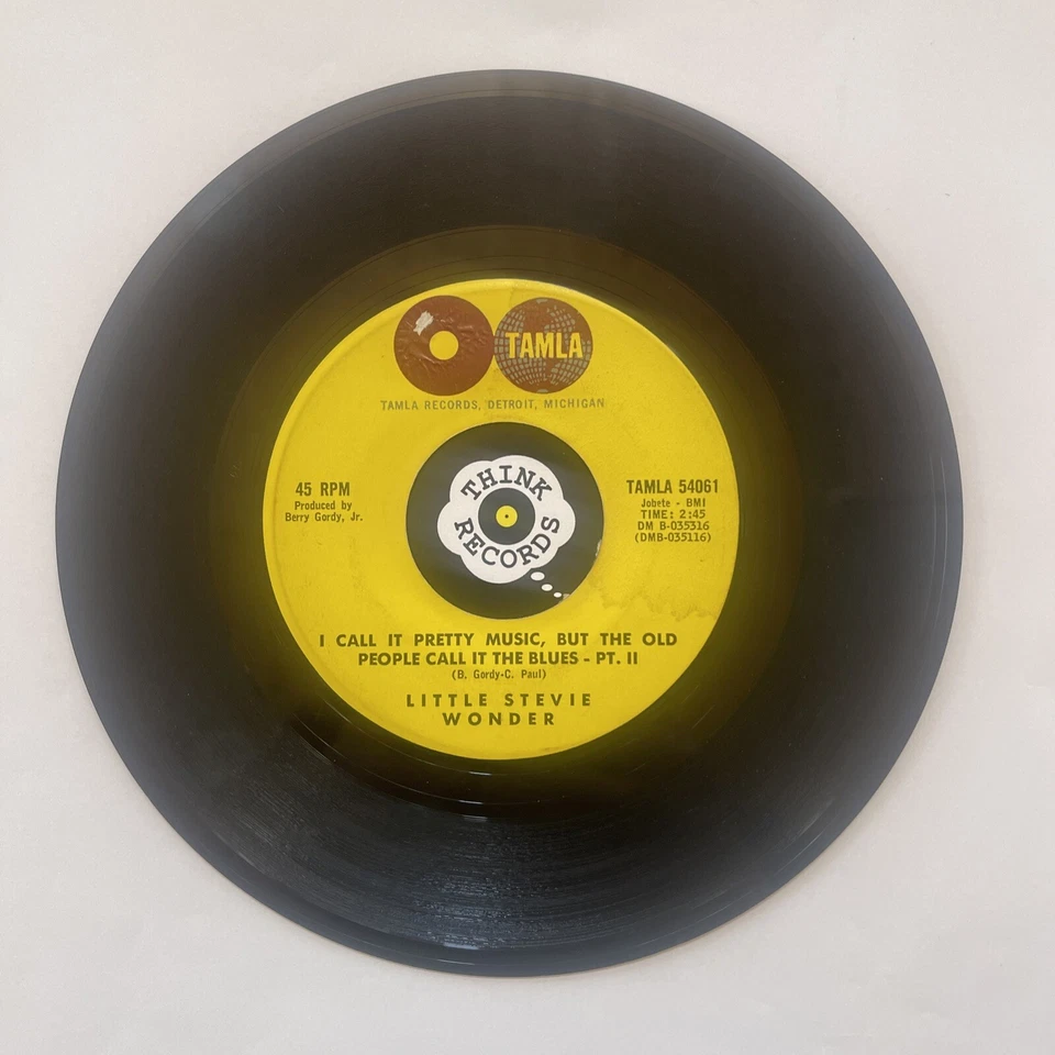 Motown 45 Stevie Wonder - I Call It Pretty Music But The Old People Call It.. NM - Image 2 of 3