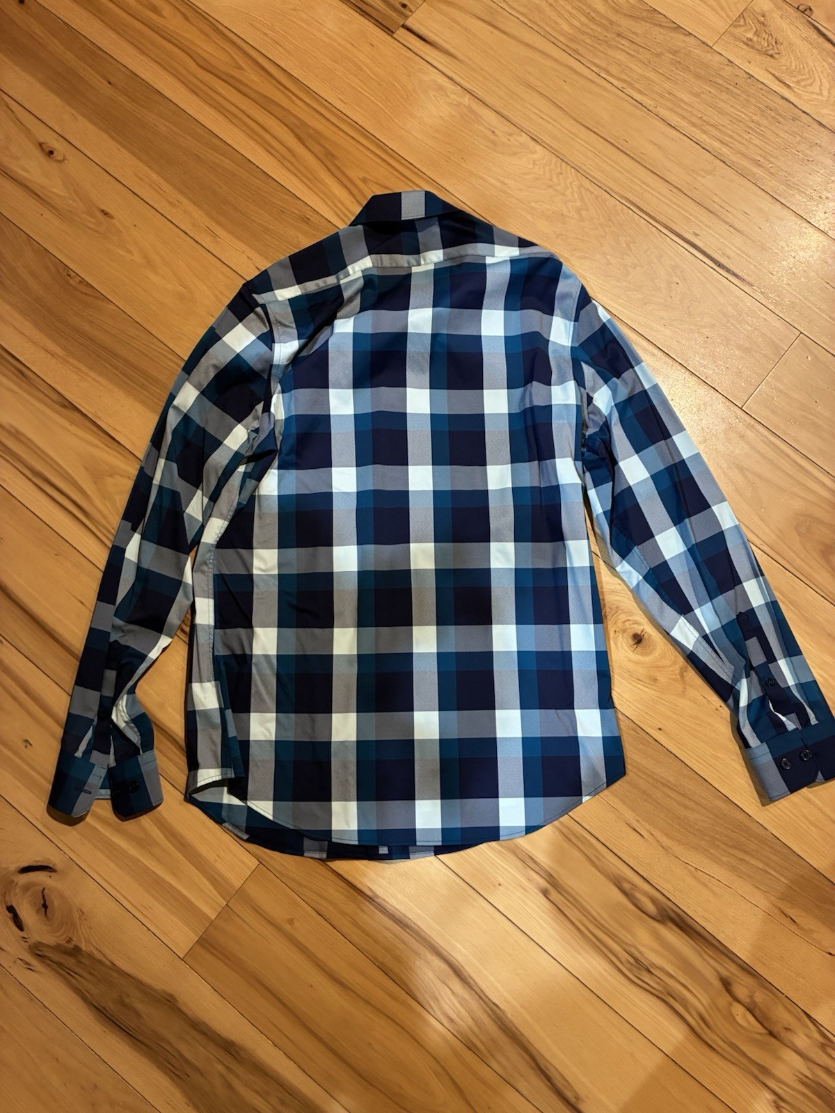 Men’s Express Performance Classic Button Down Shi… - image 2