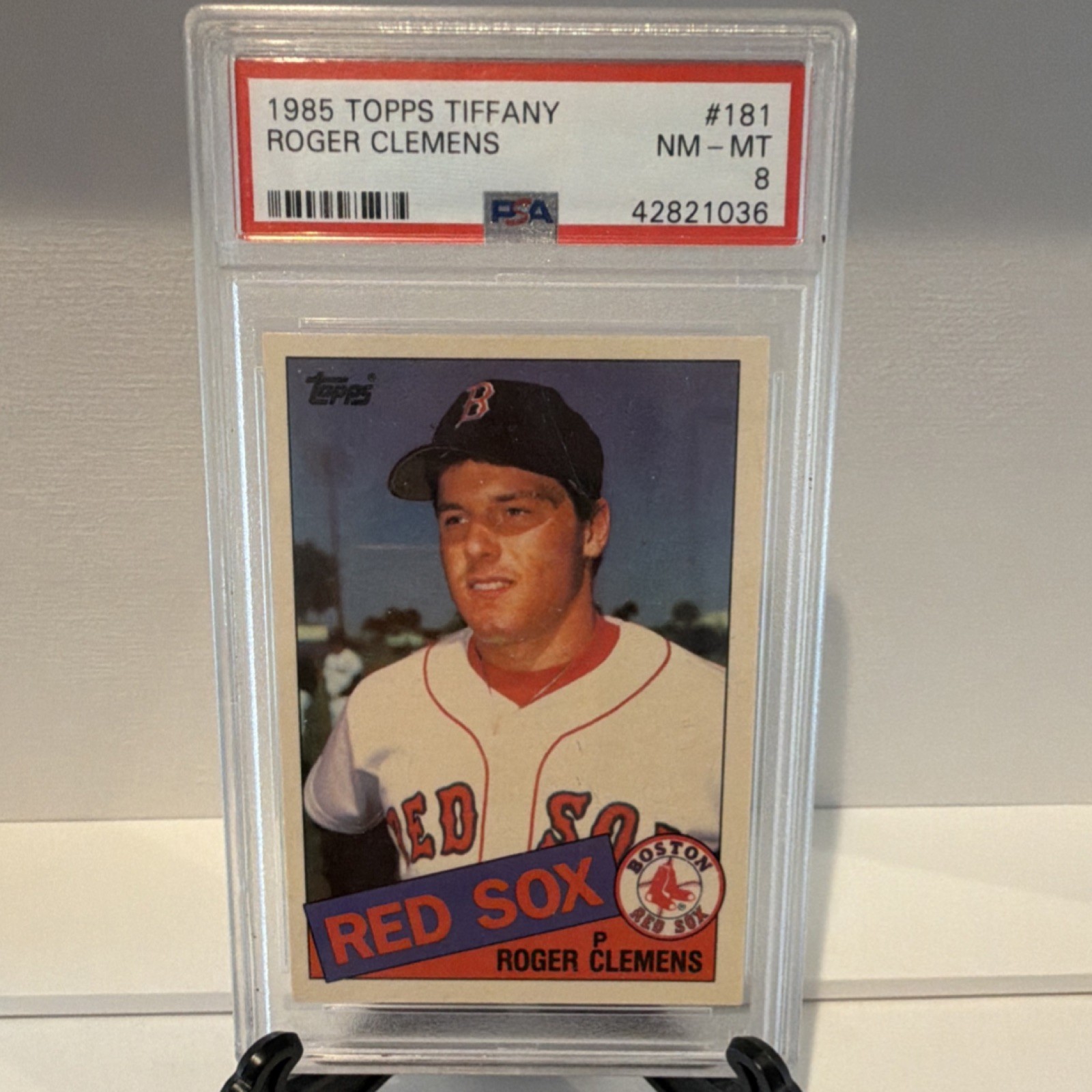 Topps 1985 Tiffany Roger Clemens Rookie Red Sox Collector's Edition #181 PSA 8