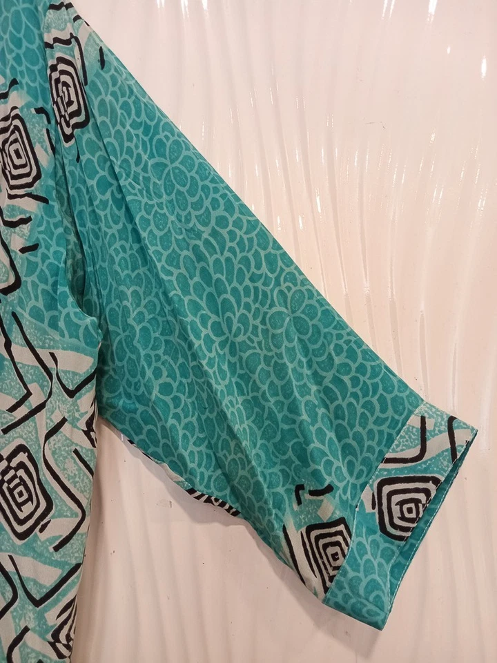 Chaqueta plumero kimono corta de seda cárdigan capa bata suelta azul y negro KMS3677 Foto 4 de 4