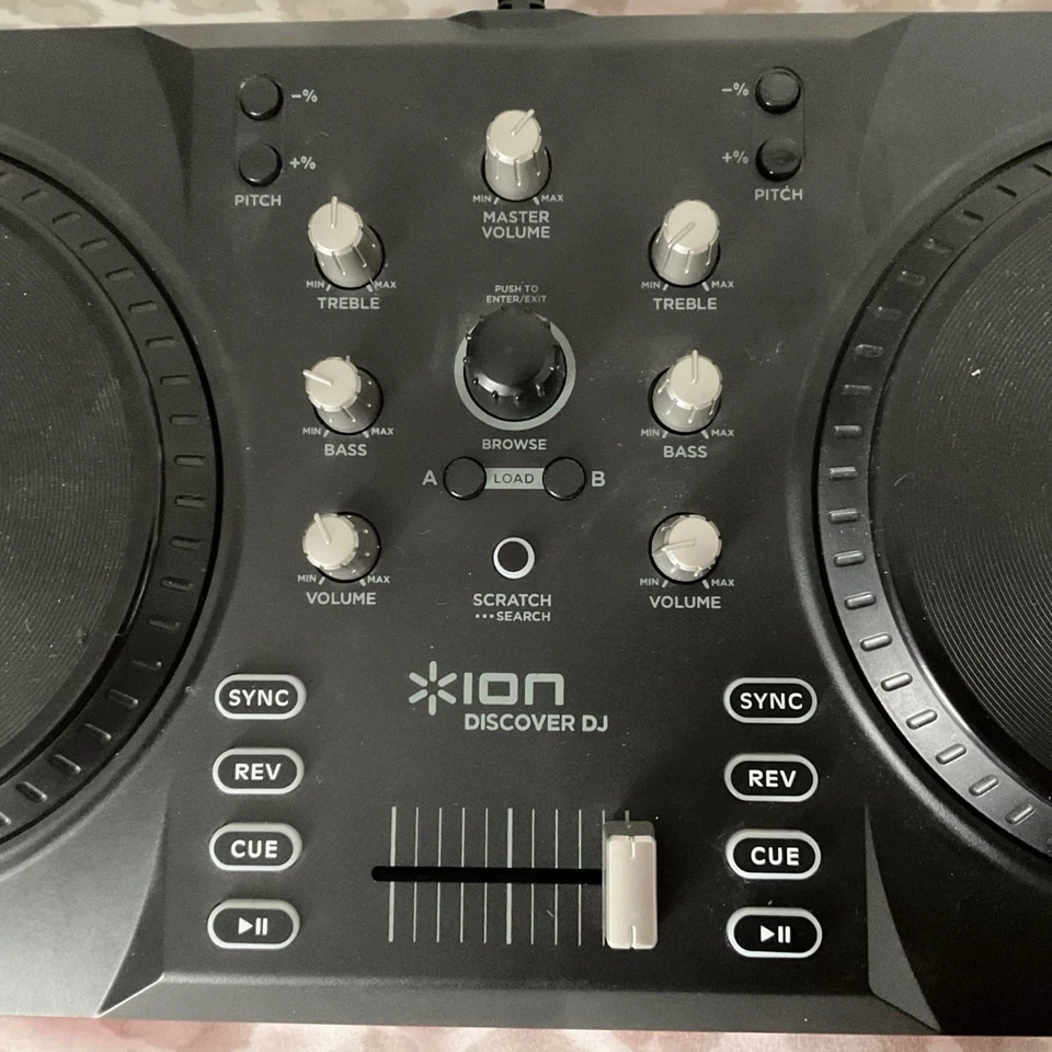 Ion Discover DJ Computer System Dual Turntable USB Controller for Mac PC Working - Image 2 of 4