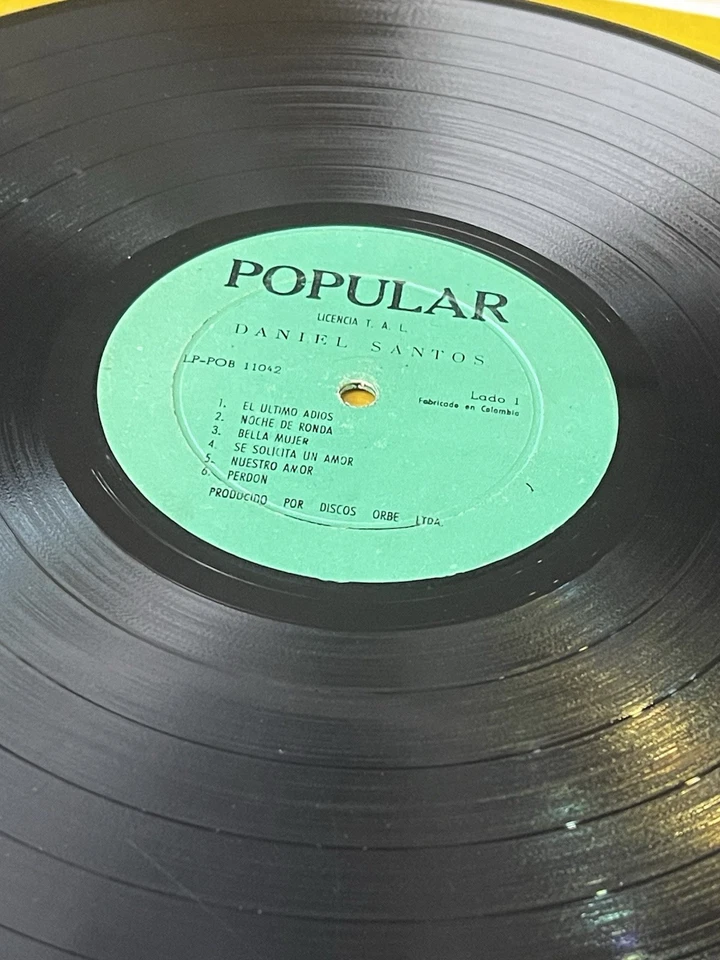 Daniel Santos - Son De La Loma , Que Pare El Bus - Guaracha - Popular - Image 4 of 4