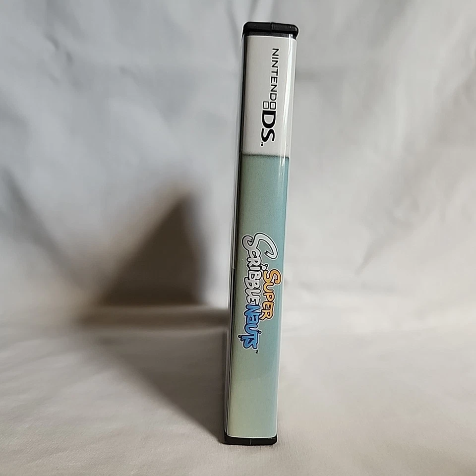 Super Scribblenauts (Nintendo DS, 2010) CIB con Manual e Insertos PROBADO/FUNCIONANDO Foto 3 de 4