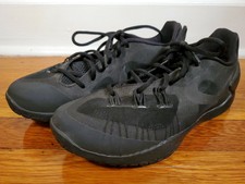 nike hyperchase size 13