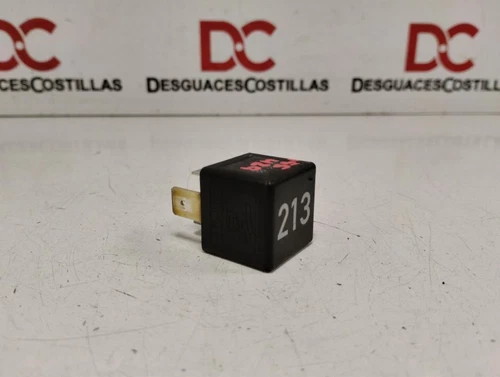 443951253J Relay per AUDI A4 BERLINA (B5) 1.9 TDI 1998 155429 - Foto 1 di 3