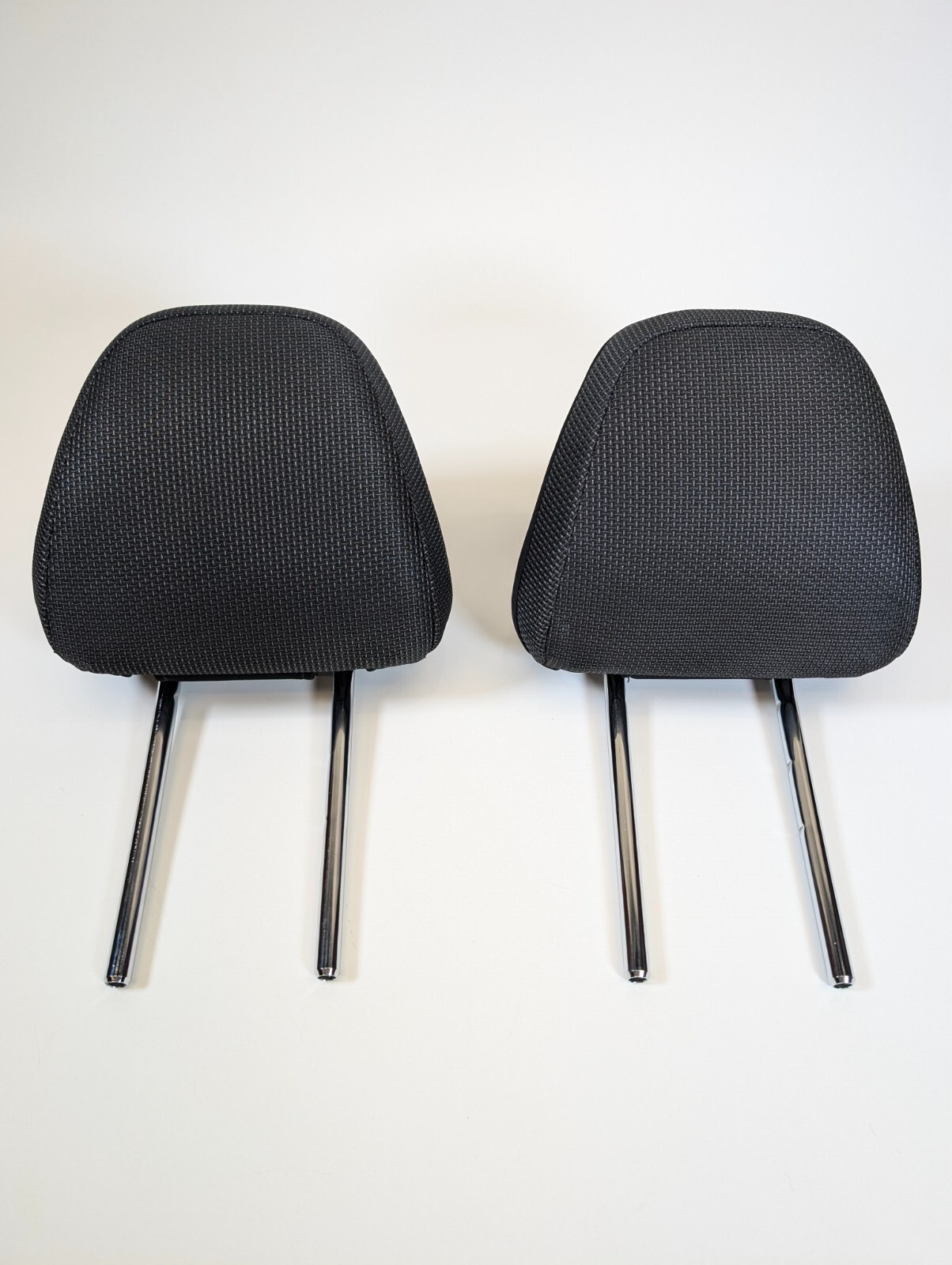 2017 - 2023 Subaru Impreza Front Seat Headrest Head Rest Set Cloth OEM