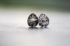 Pair of Teardrop Black Cracked Glass Plugs / Gauges 10 sizes 2g 00g 1/2"  - 1 " 