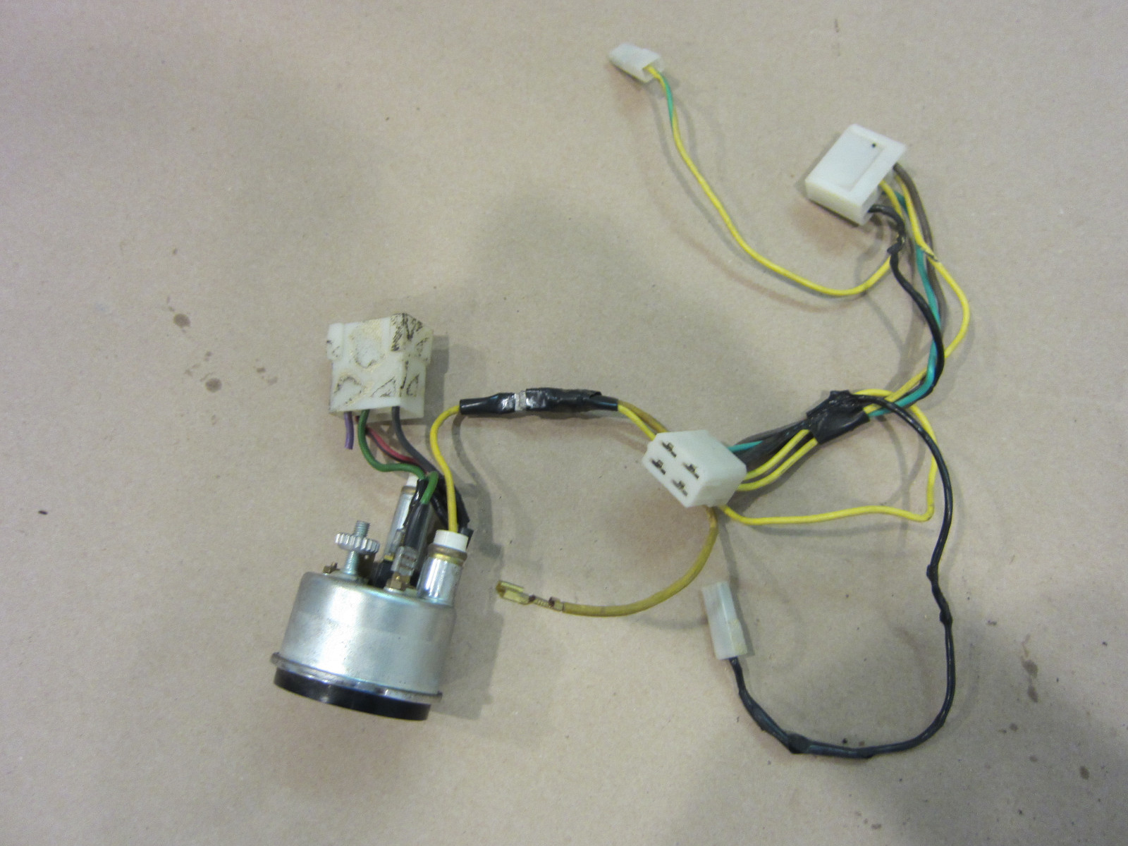 Ferrari 308 - Fuel Level Indicator Gauge Part# 116958
