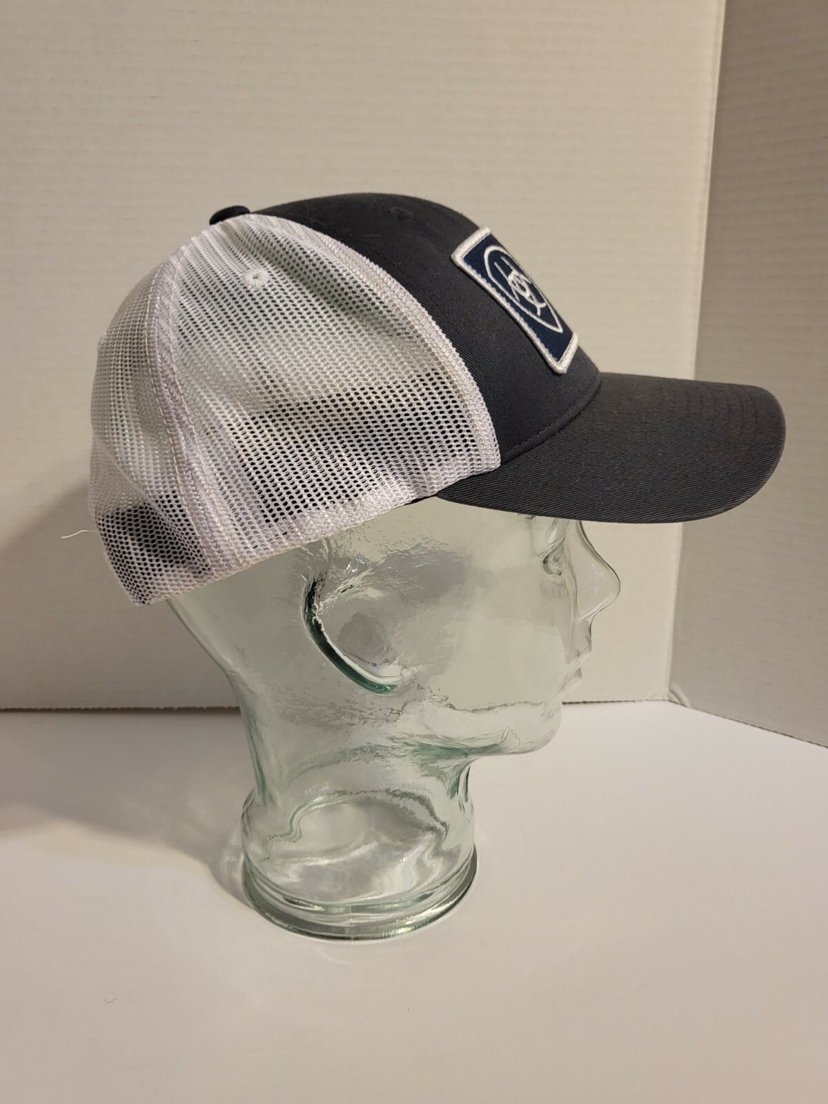 Ariat Flag Patch Hat Trucker Cap Adjustable Snapb… - image 4