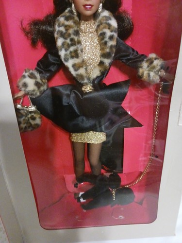 Limitierte Auflage Spiegel Shopping Chic Barbie Puppe mit Box (einige Regalabnutzung) - Bild 6 von 17