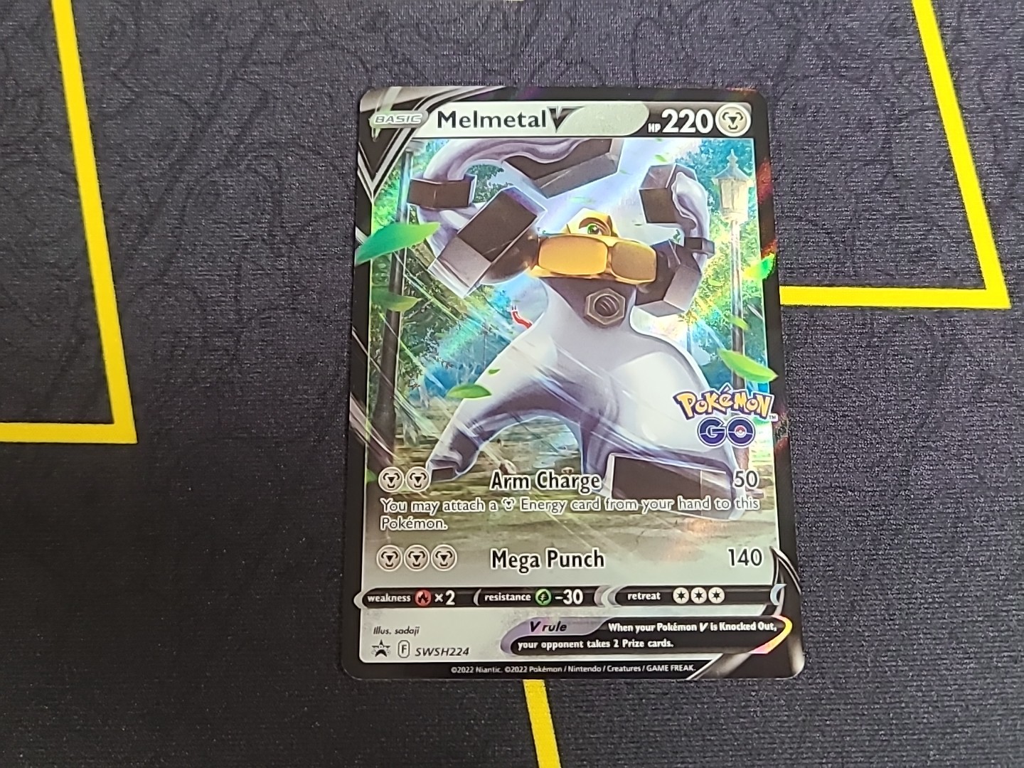 Pokemon Melmetal V SWSH224 Black Star Promo NM (1) (Stamped Pokémon GO)