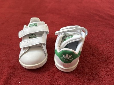 Neuwertige Adidas Stan Smith Sneaker Weiß Grün Gr. 19