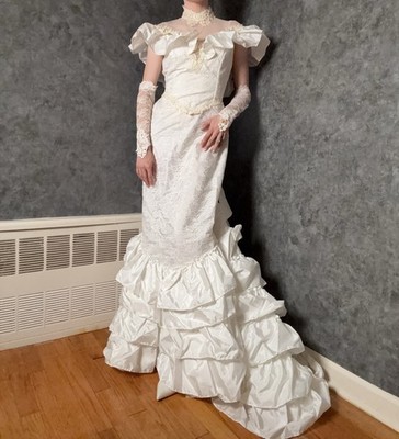 chinese dress ladies Vintage Mermaid/Trumpet Square Neck Long Sleeves Ruched Lace Wedding D –  VOS LEE main image 0
