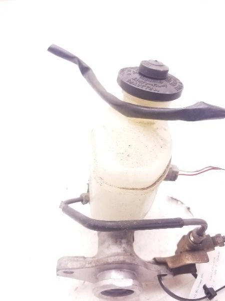 94-99 TOYOTA CELICA 2.2L 4CYL TRACCIÓN DELANTERA FRENO CONJUNTO CILINDRO MAESTRO Foto 4 de 4