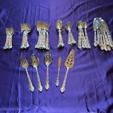 Vintage 1963 1847 Rogers Bros Silverplate Flatware 84 Pieces Abbey Rose Korea
