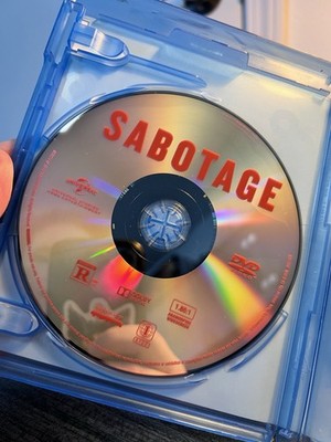 Sabotage (Blu-ray/DVD, 2014, 2-Disc Set, Includes Digital Copy