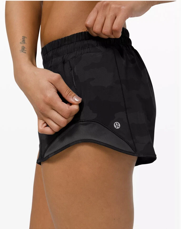 Lululemon Hotty Hot Shorts Low Rise Camo Deep Coal Black 2.5