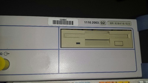 Rohde & Schwarz AMIQ2 I/O Modulation Generator - Picture 3 of 5