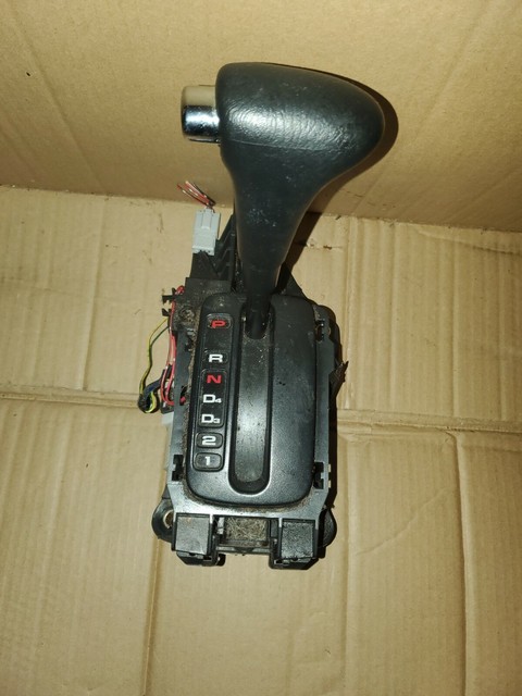 1998-2002 Honda Accord Automatic Floor Gear Shifter Assembly OEM for