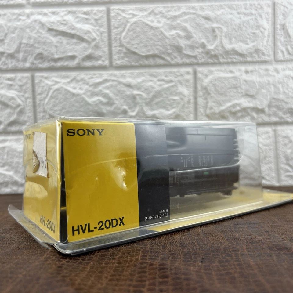 Sony Flash Video Light HVL-20DX Handycam Minidv Hi8 Digital8 MINT Camcorder NEW - Image 4 of 4