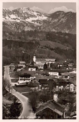 AK Bischofswiesen m. Lattengebirge Panorama, Verlag O. Beer (3114A36)
