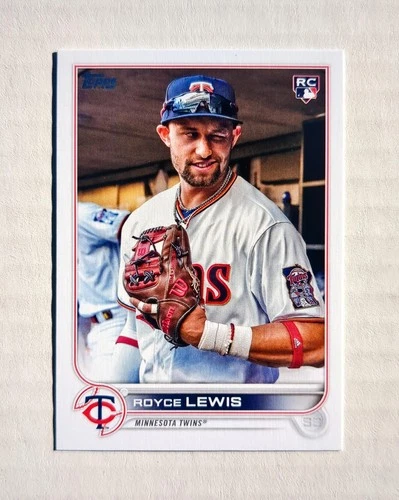 2022 Topps Update Royce Lewis RC SSP Image Variation US105 Twins Rookie Parallel