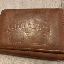 Men’s Genuine Leather, Nebraska Brown Trifold Wallet