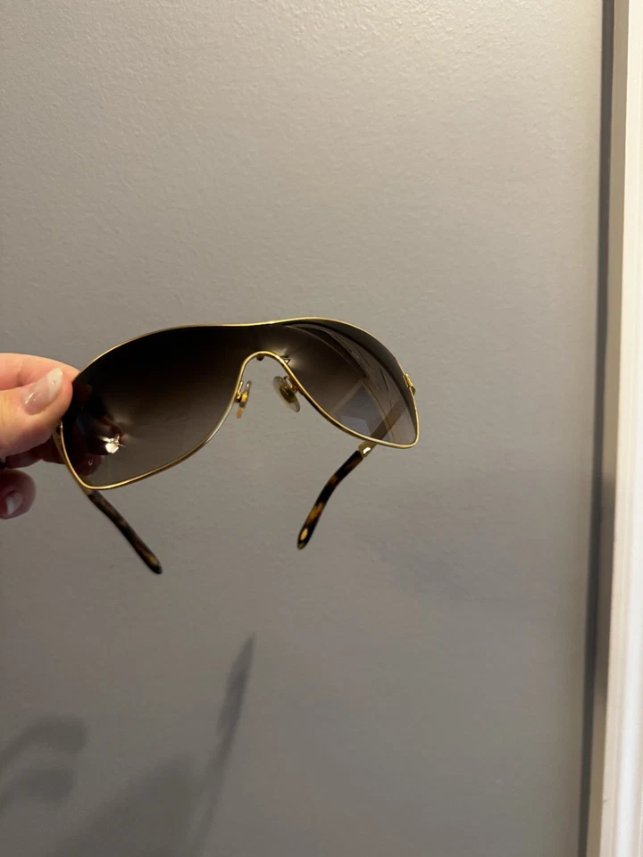 Tiffany & Co TF 3035 Sunglasses - worn twice in perfect condition with box Foto 3 de 4